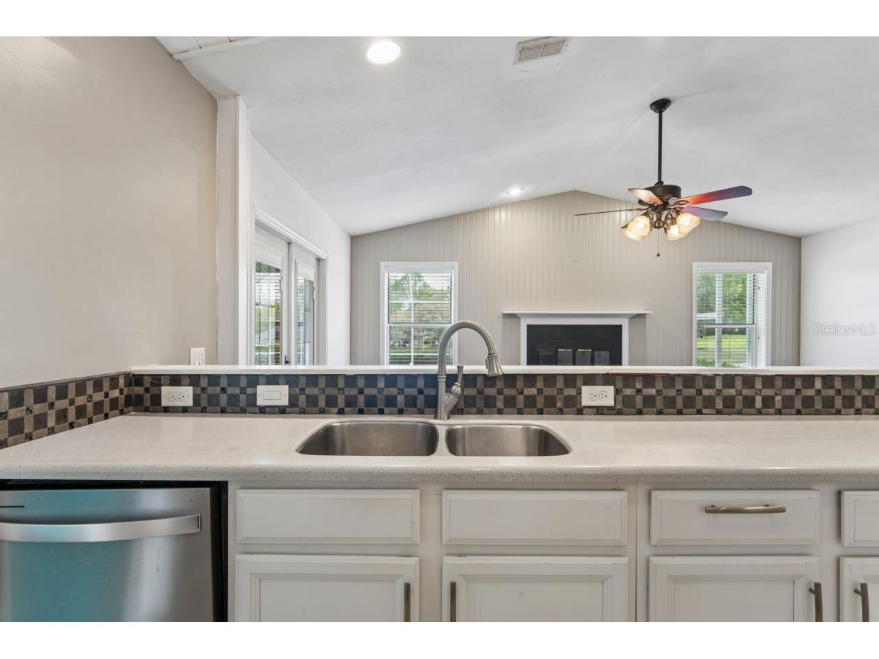 375 E Liberty Street Hernando FL 34442 W7883969 image19