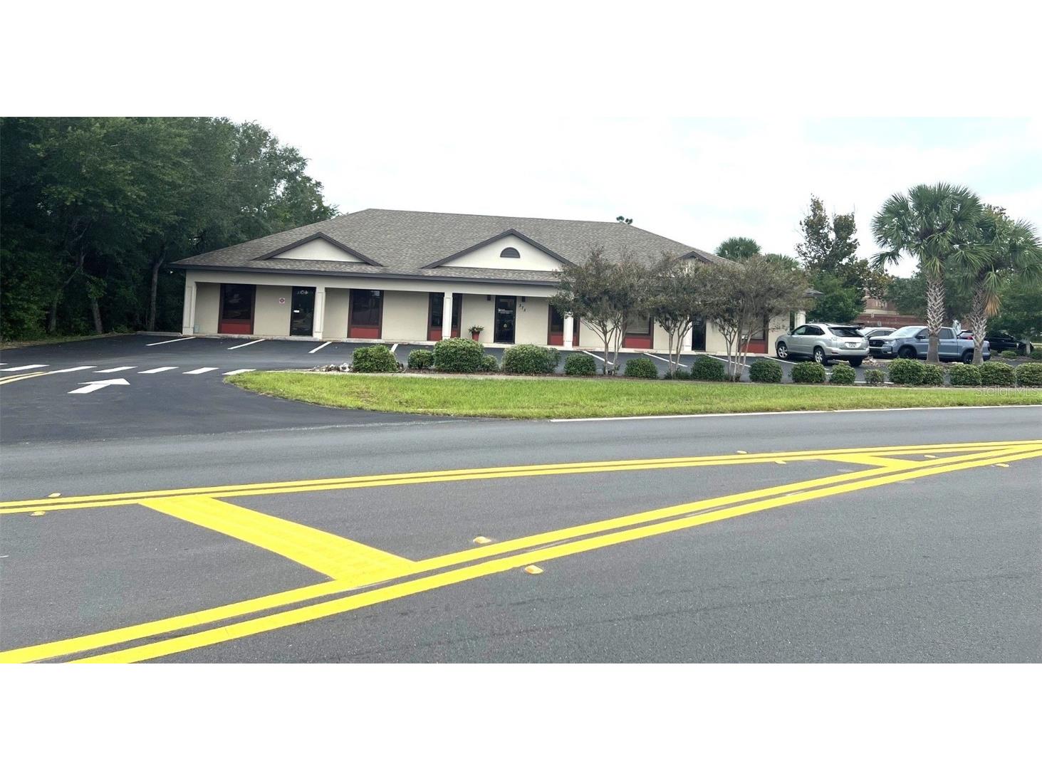 375 Fennell Boulevard Lady Lake FL 32159 G5102764 image3