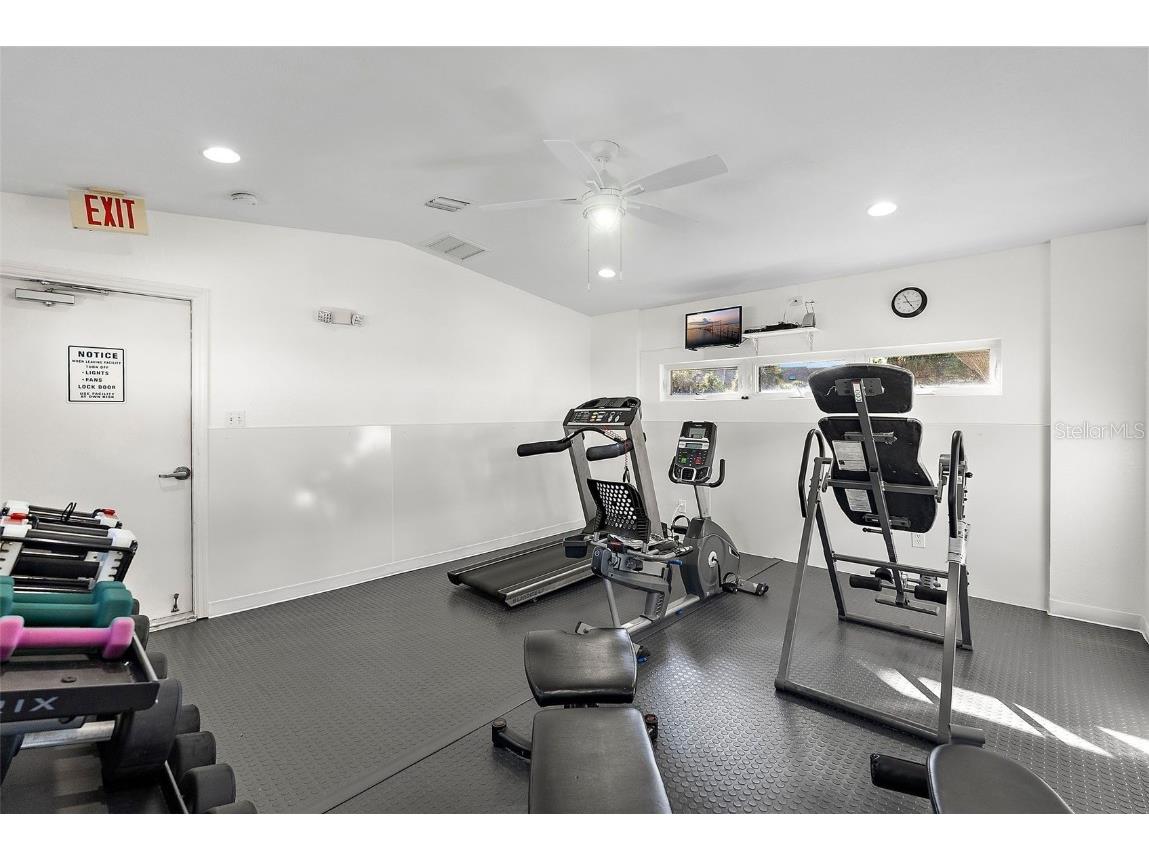 375 Madeira Circle Tierra Verde FL 33715 TB8433196 image19