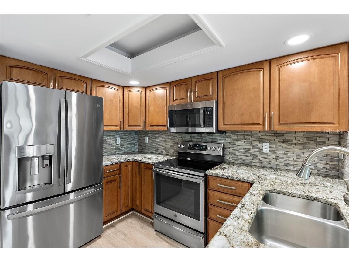 375 Madeira Circle Tierra Verde FL 33715 TB8433196 image6