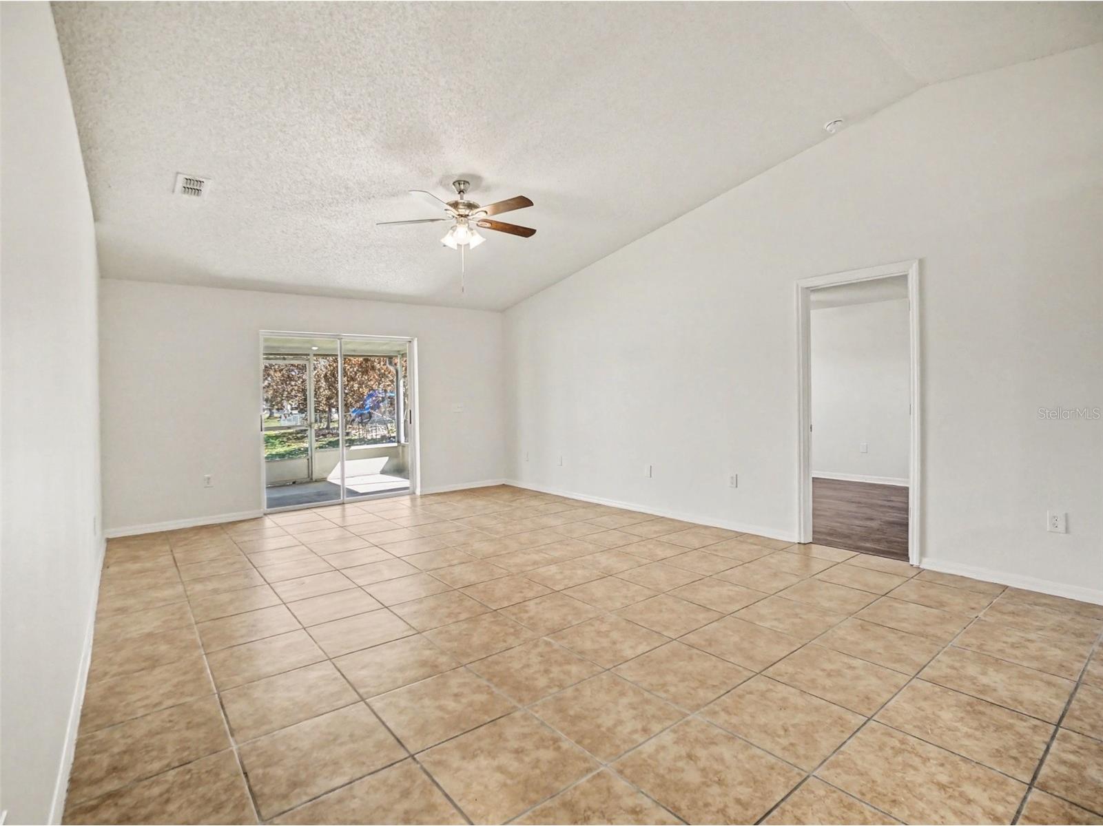 375 Regal Downs Circle Winter Garden FL 34787 O6377205 image4