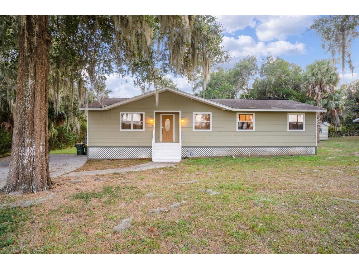 375 W Ocala Street Umatilla FL 32784 G5049510 image1