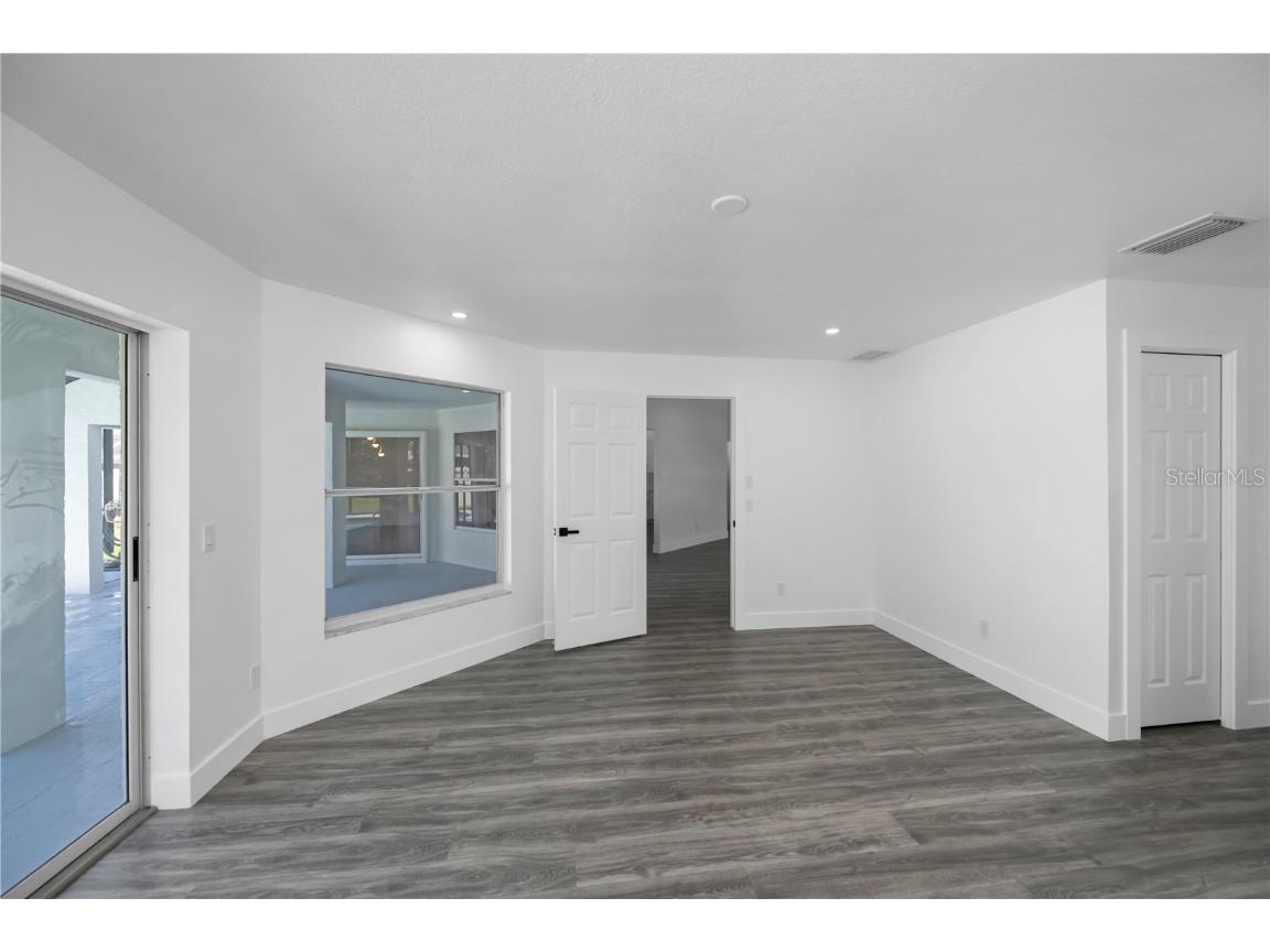 375 Waterside Street Port Charlotte FL 33954 C7512688 image33