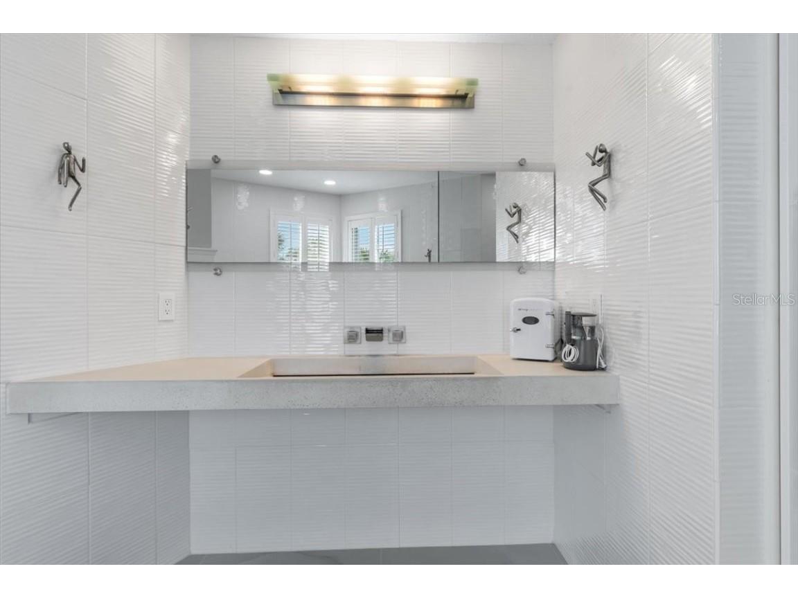 375 Wellington Avenue Oldsmar FL 34677 TB8358922 image31