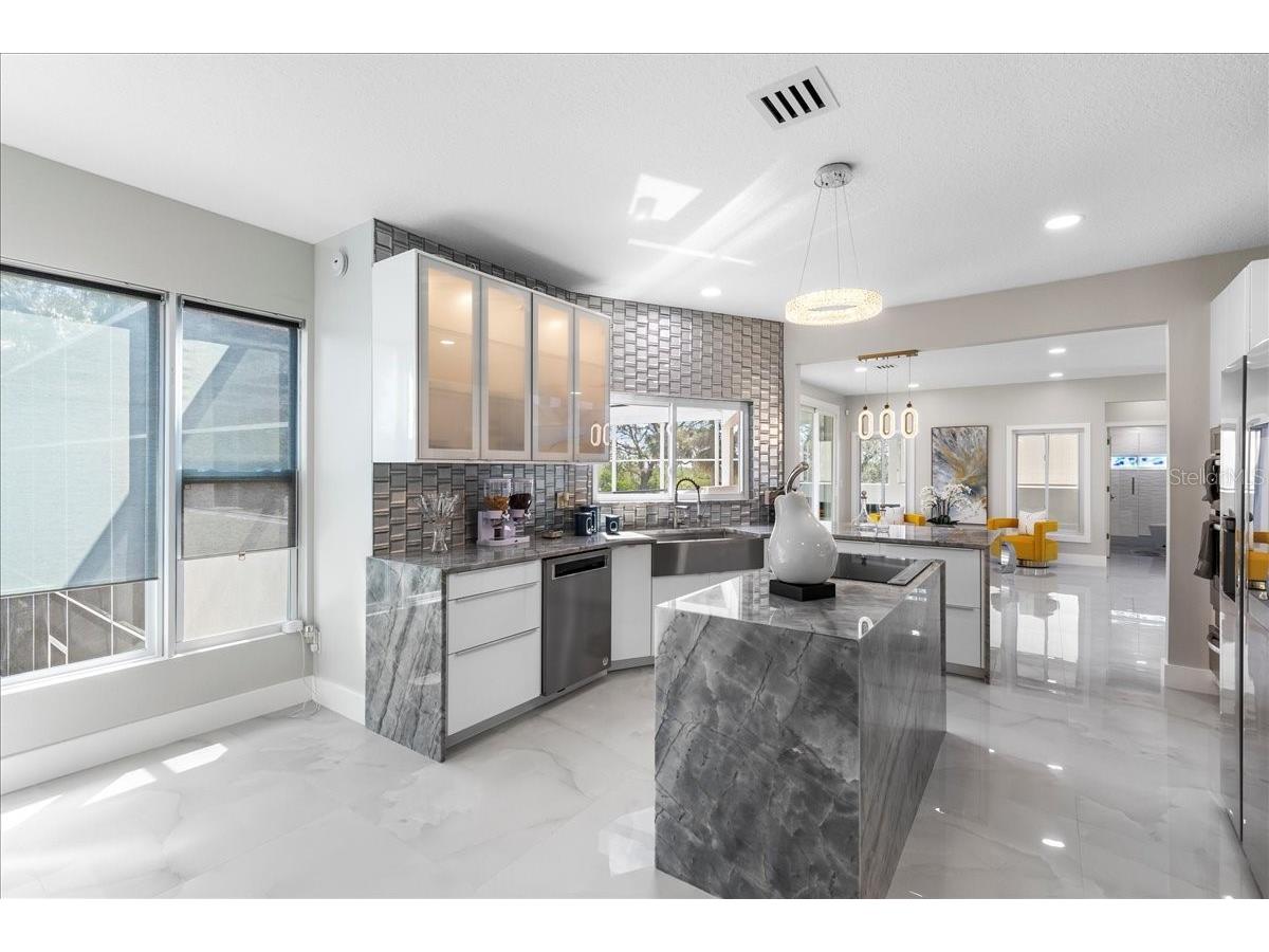 375 Wellington Avenue Oldsmar FL 34677 TB8492687 image14