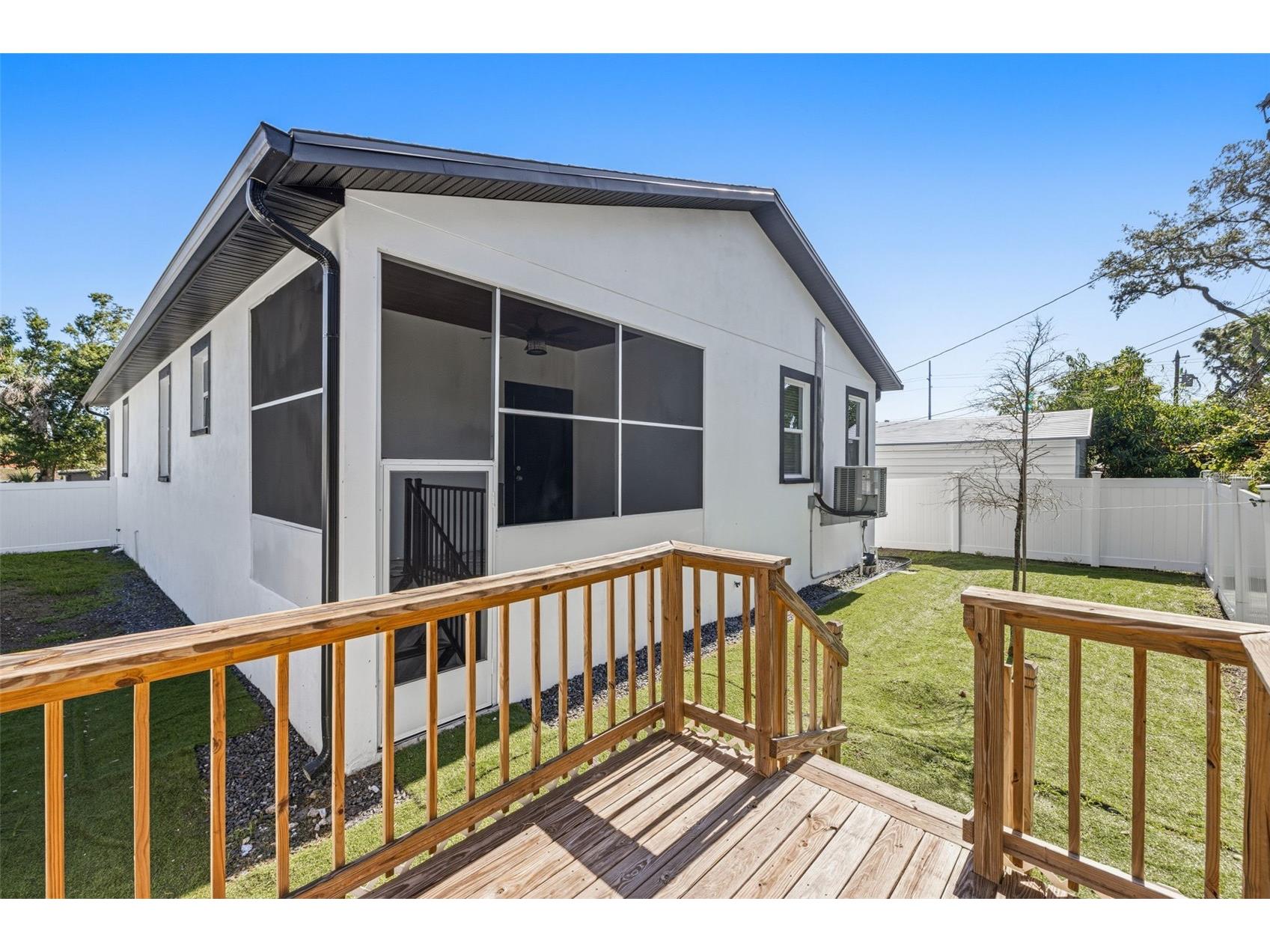 3750 Abington Avenue S Saint Petersburg FL 33711 TB8511335 image19