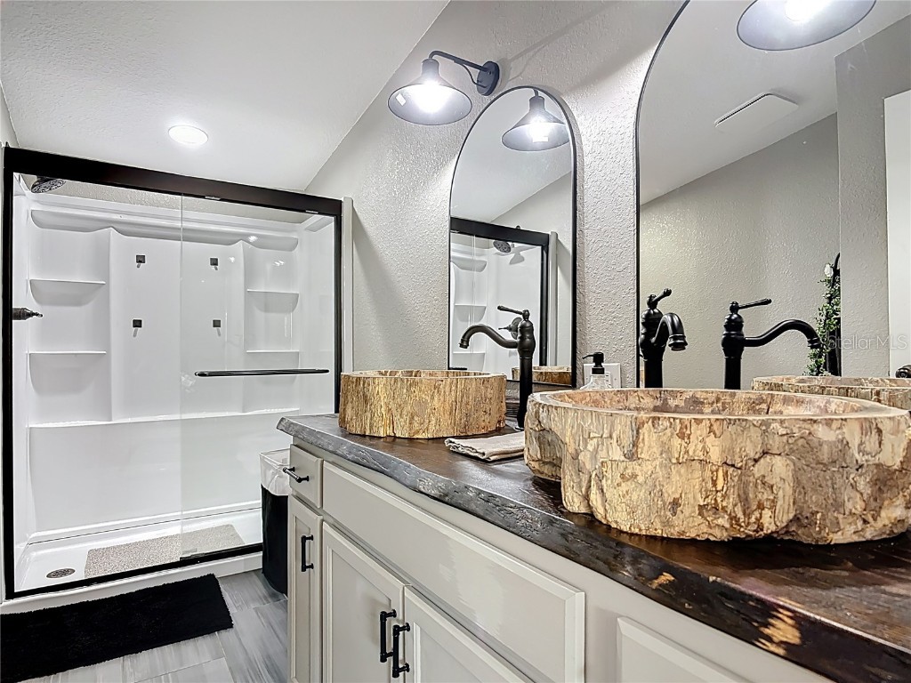 3750 Comanche Trail Deltona FL 32738 V4945010 image22