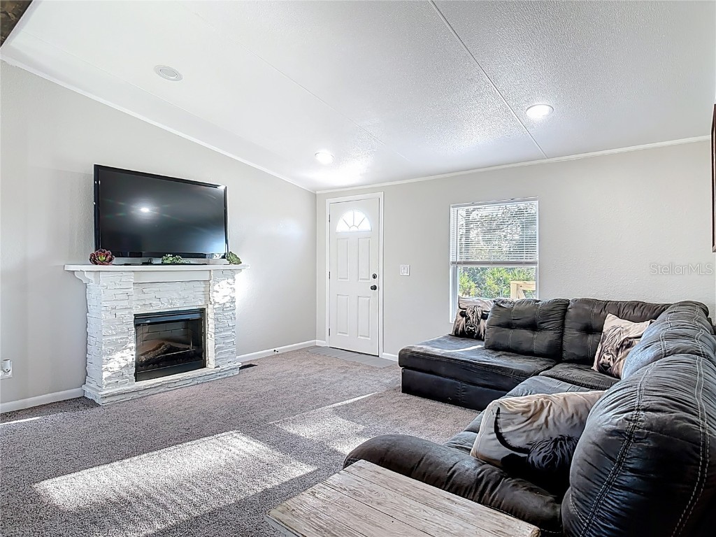 3750 Comanche Trail Deltona FL 32738 V4945010 image4