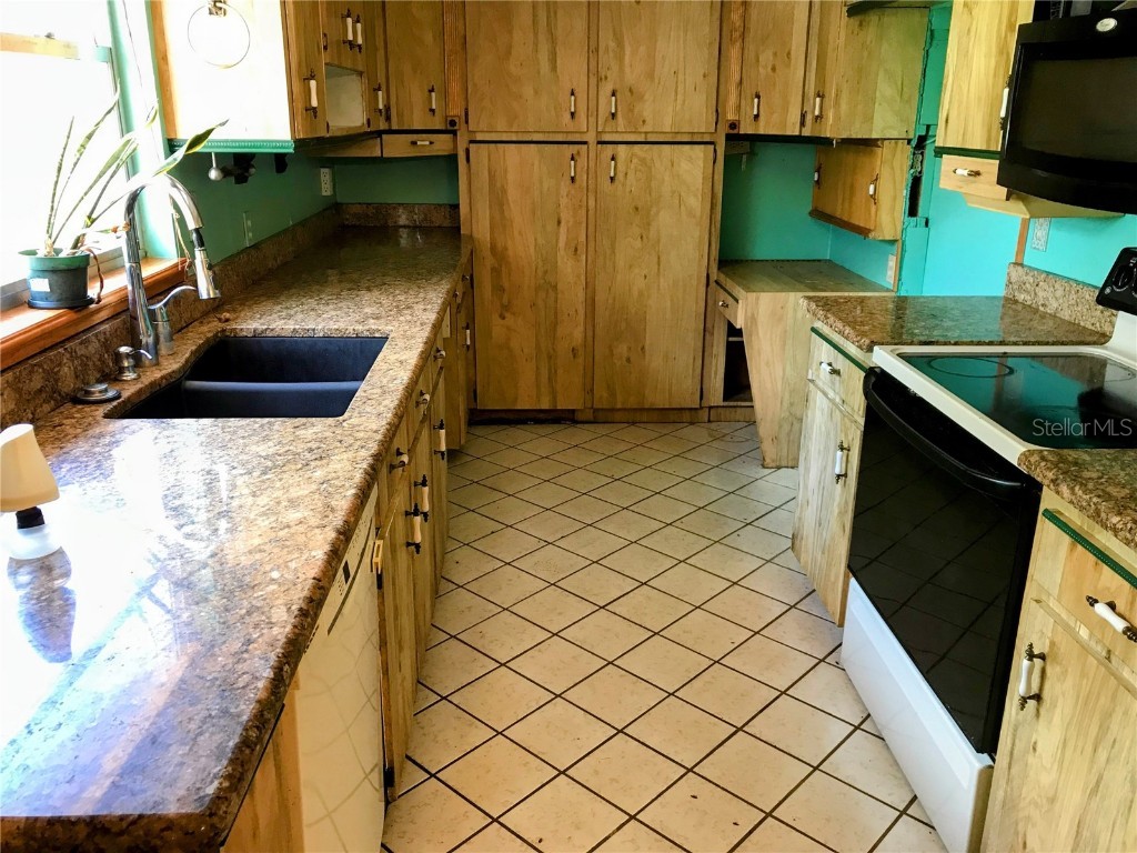 3750 Dovehollow Drive Lakeland FL 33812 TB8427992 image10