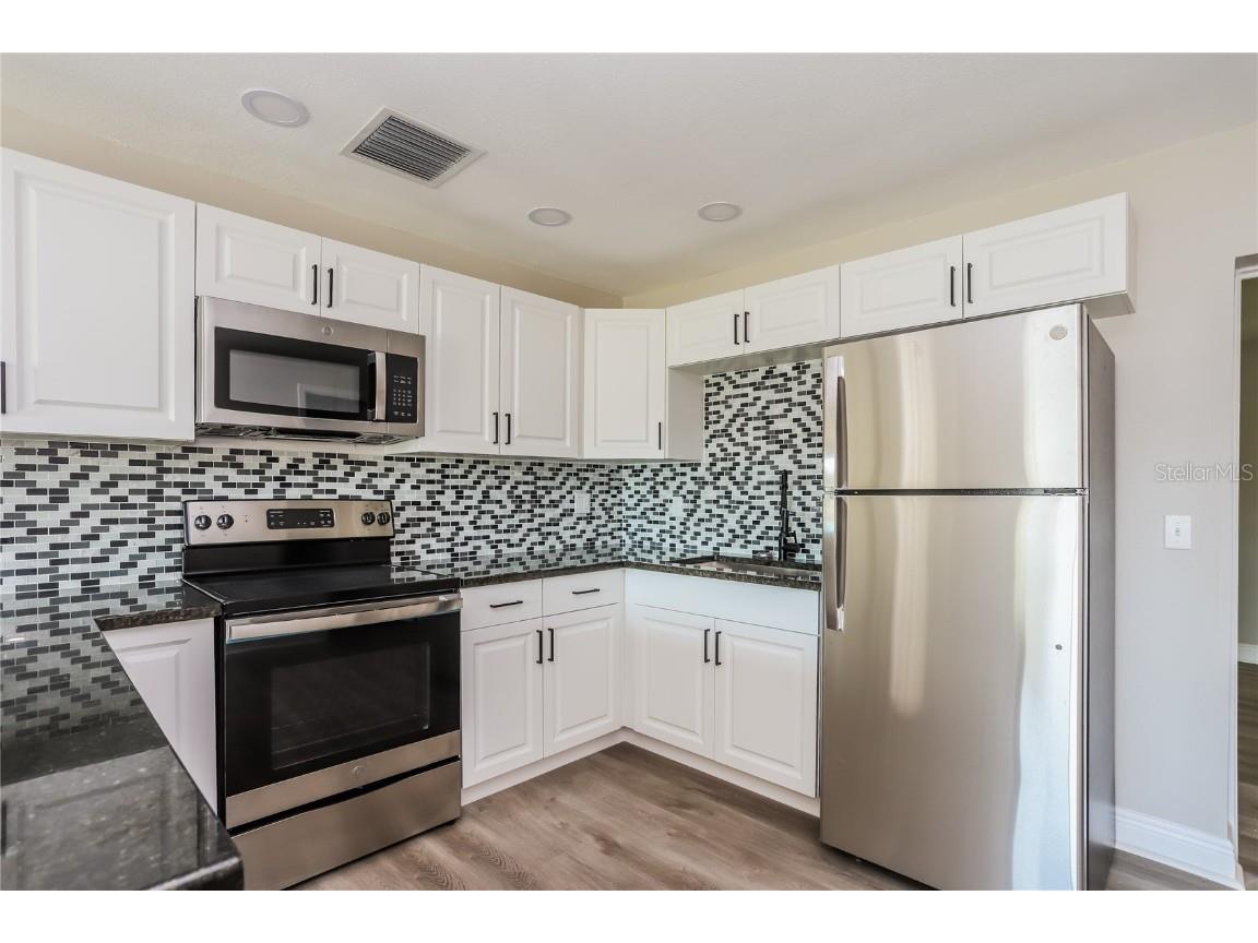 3750 Mendocino Street New Port Richey FL 34655 O6368026 image4