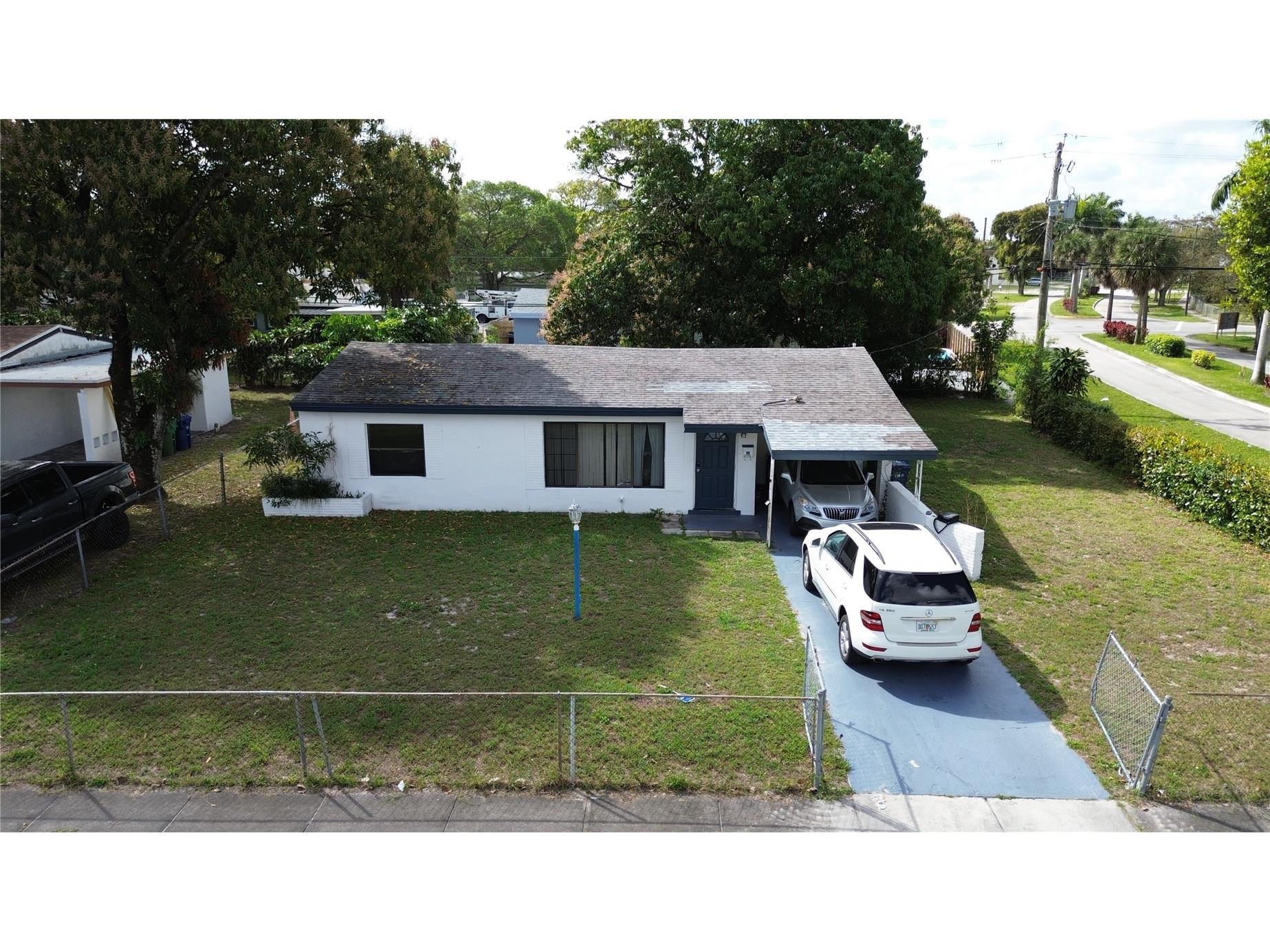 3750 NW 4th Court Lauderhill FL 33311 TB8485410 image1