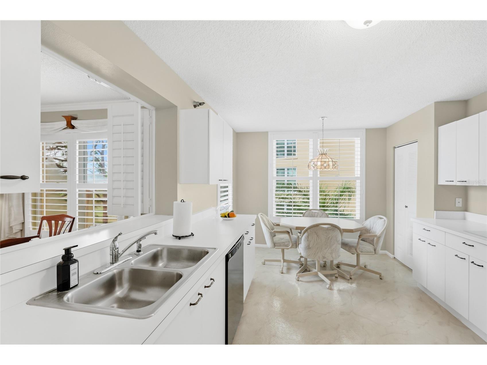 3750 Pinebrook Circle #308 Bradenton FL 34209 A4674455 image8