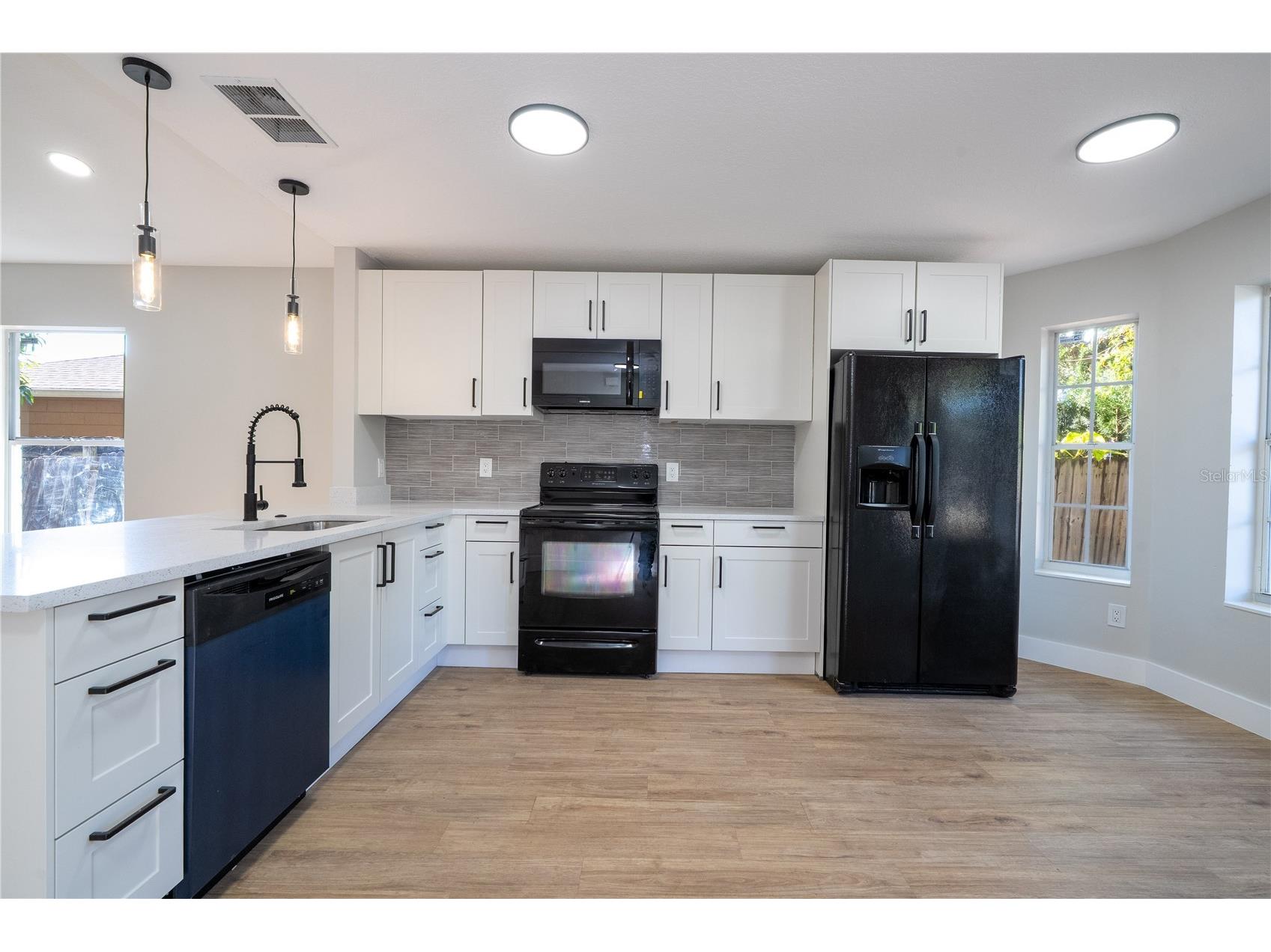 3750 Roseboro Street Orlando FL 32805 O6364728 image8