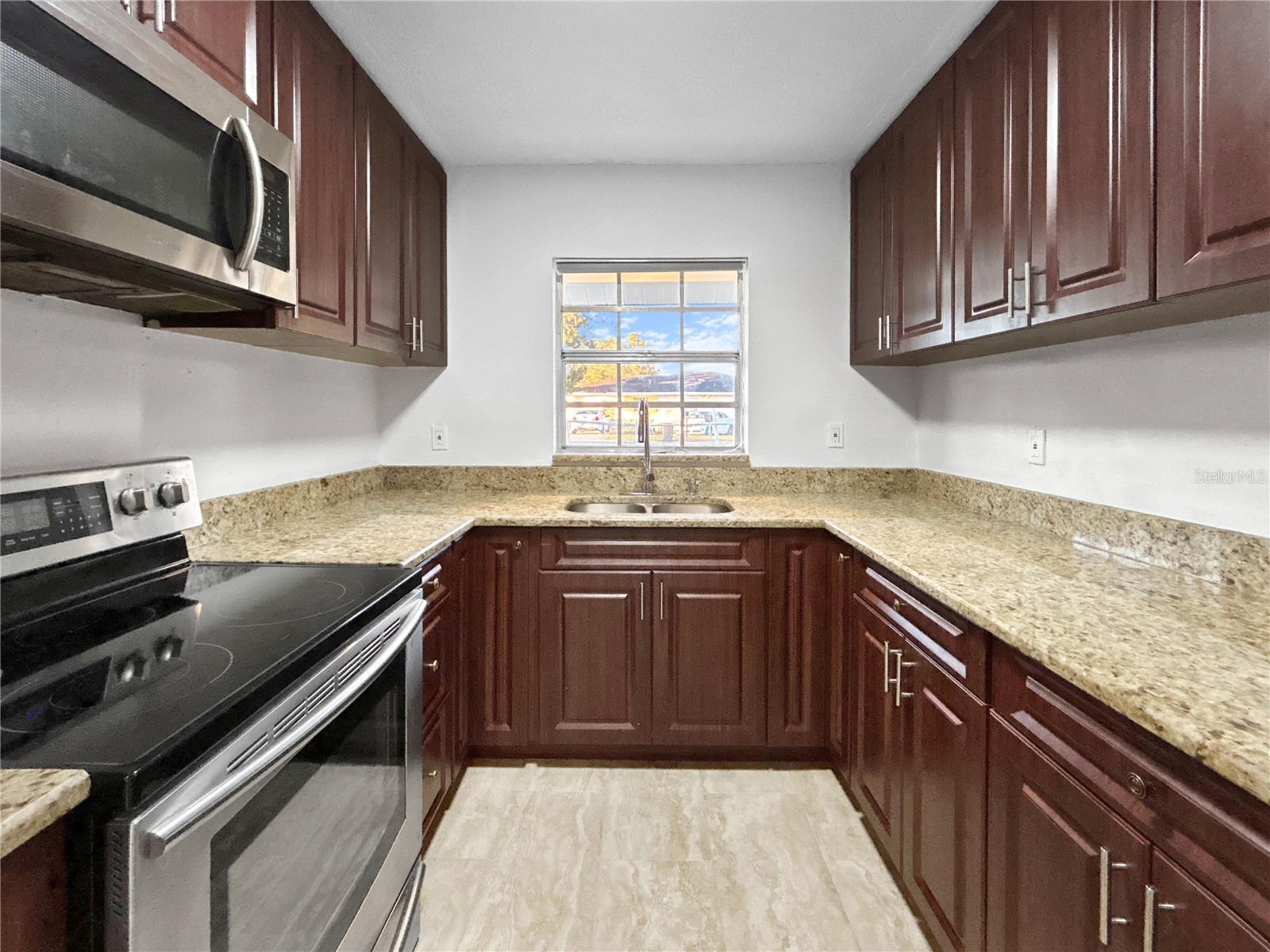 37502 Oakview Circle Dade City FL 33523 O6376061 image11