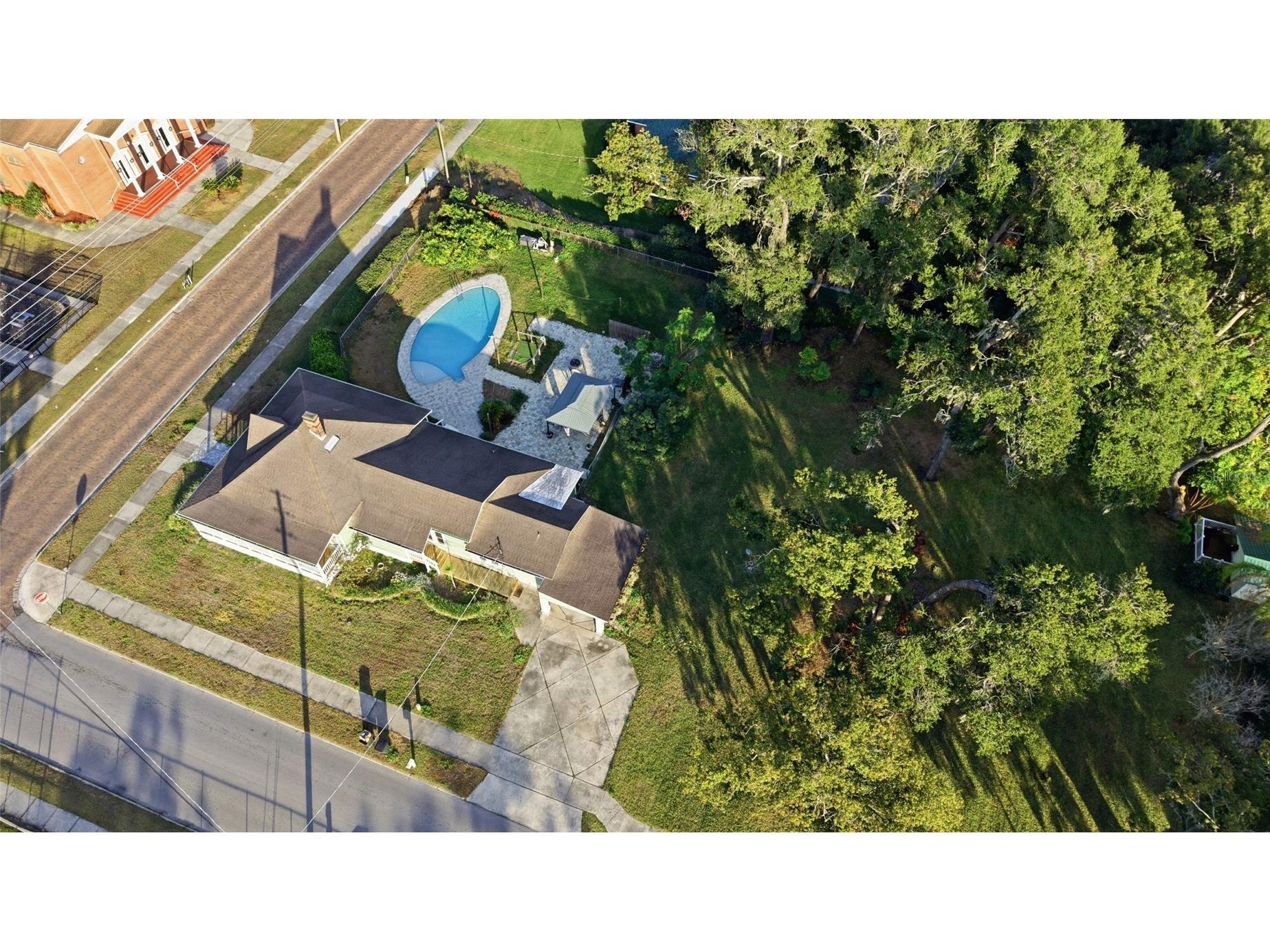 37508 Church Avenue Dade City FL 33525 TB8462470 image40