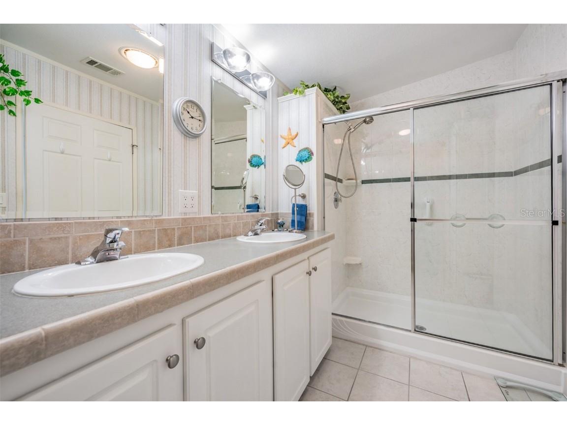 37508 Gill Avenue Zephyrhills FL 33541 TB8351567 image5