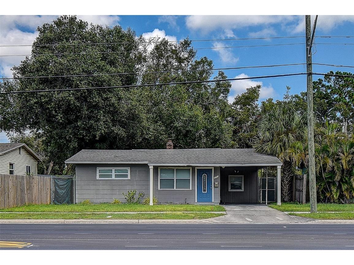 3751 38th Avenue N Saint Petersburg FL 33713 TB8306352 image1
