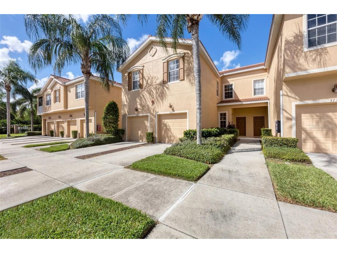 3751 Parkridge Circle #5-104 Sarasota FL 34243 A4585144 image1