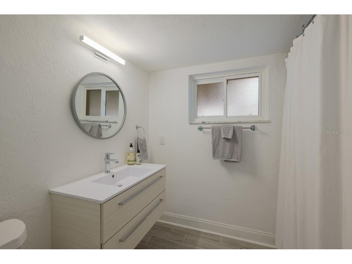 3751 S School Avenue #11 Sarasota FL 34239 A4635359 image14