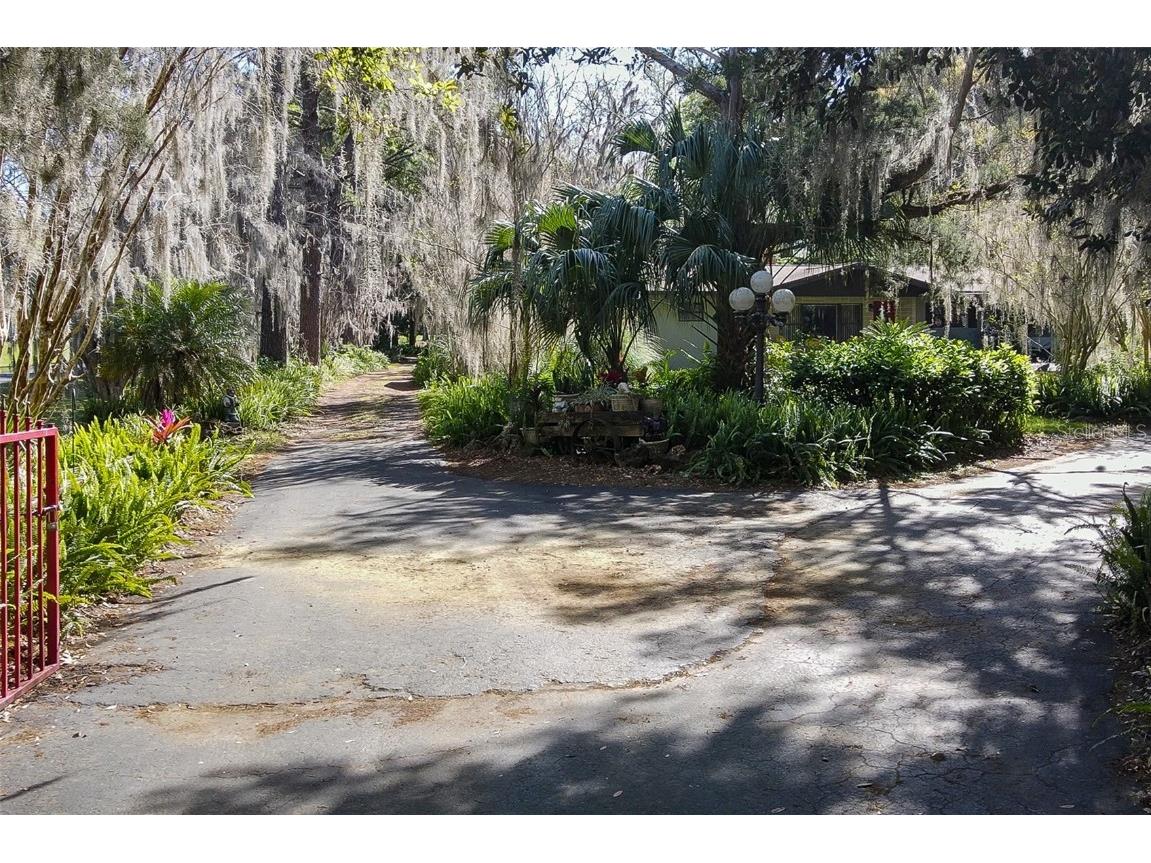 3751 SE 3rd Avenue Ocala FL 34471 OM674669 image7