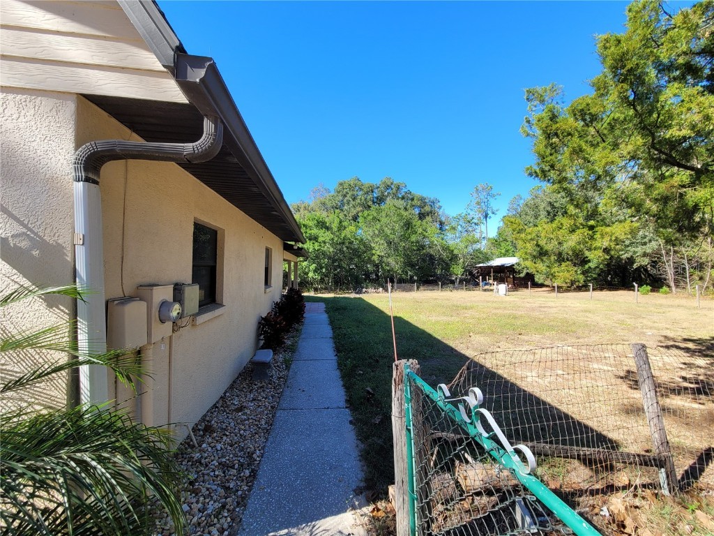 37515 Phelps Road Zephyrhills FL 33541 TB8454419 image8