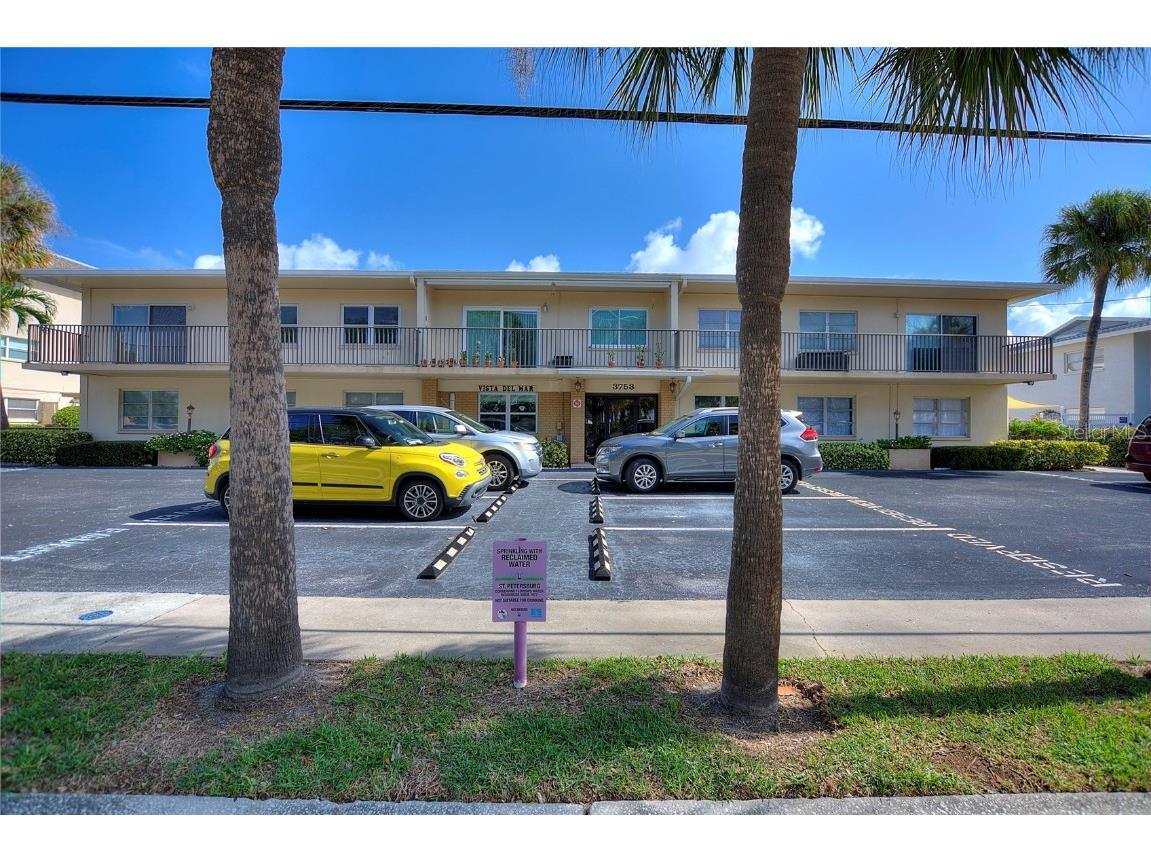 3753 46th Avenue S #10 Saint Petersburg FL 33711 TB8381359 image1
