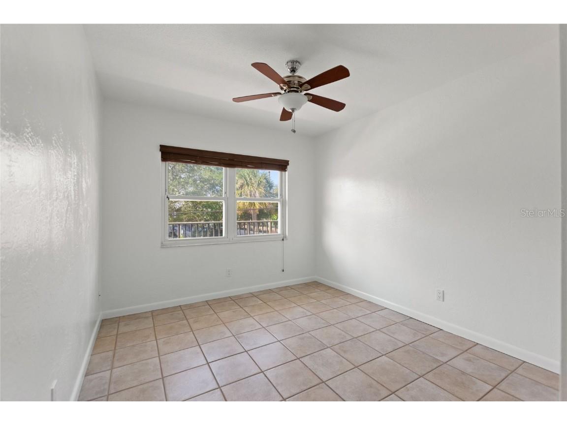 3753 46th Avenue S #10 Saint Petersburg FL 33711 TB8381359 image15