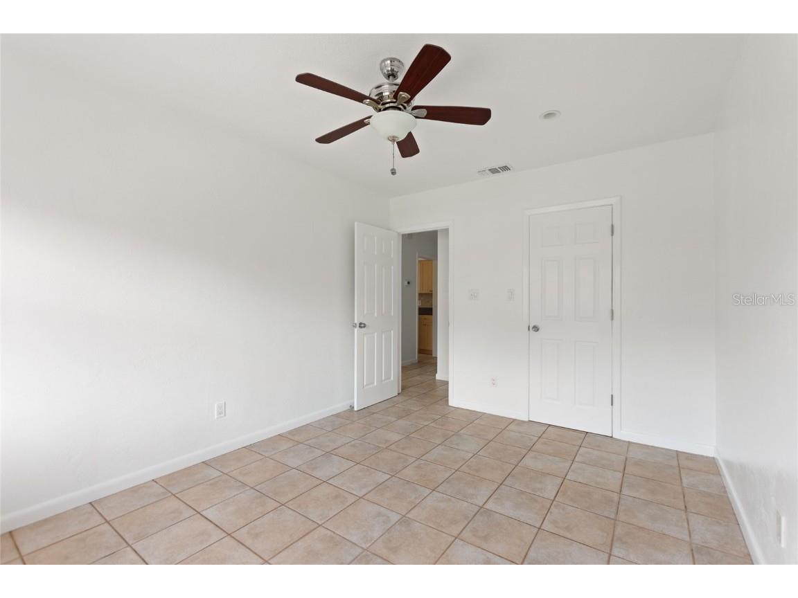 3753 46th Avenue S #10 Saint Petersburg FL 33711 TB8381359 image18