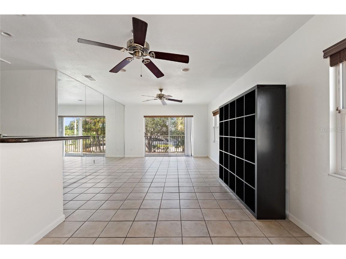 3753 46th Avenue S #10 Saint Petersburg FL 33711 TB8381359 image9