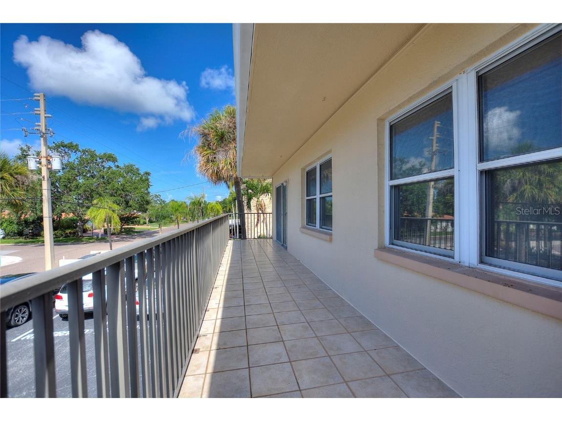 3753 46th Avenue S #10 Saint Petersburg FL 33711 TB8404627 image23