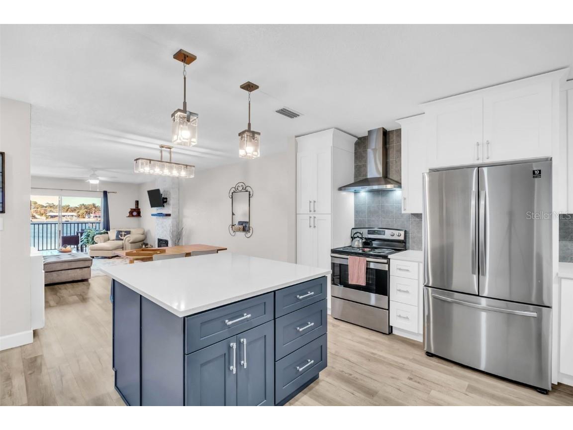 3753 46th Avenue S #6 Saint Petersburg FL 33711 TB8438806 image13