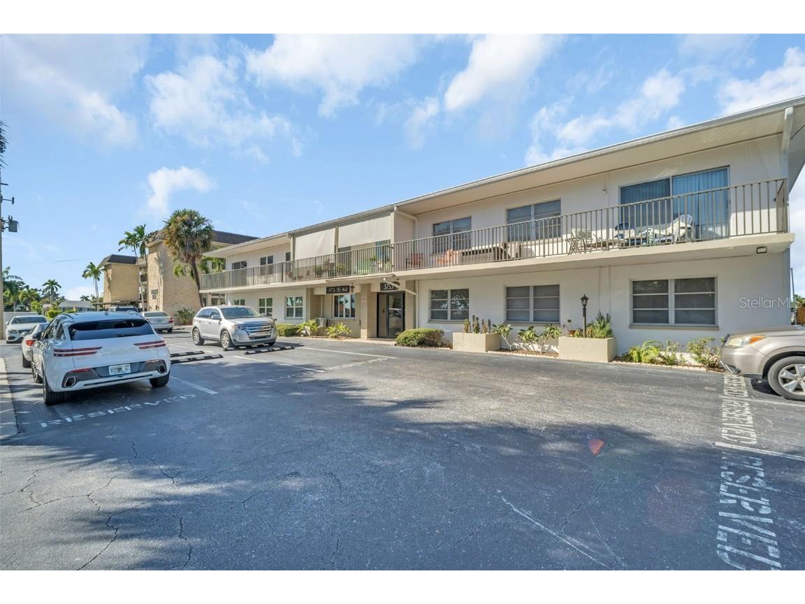 3753 46th Avenue S #6 Saint Petersburg FL 33711 TB8438806 image3