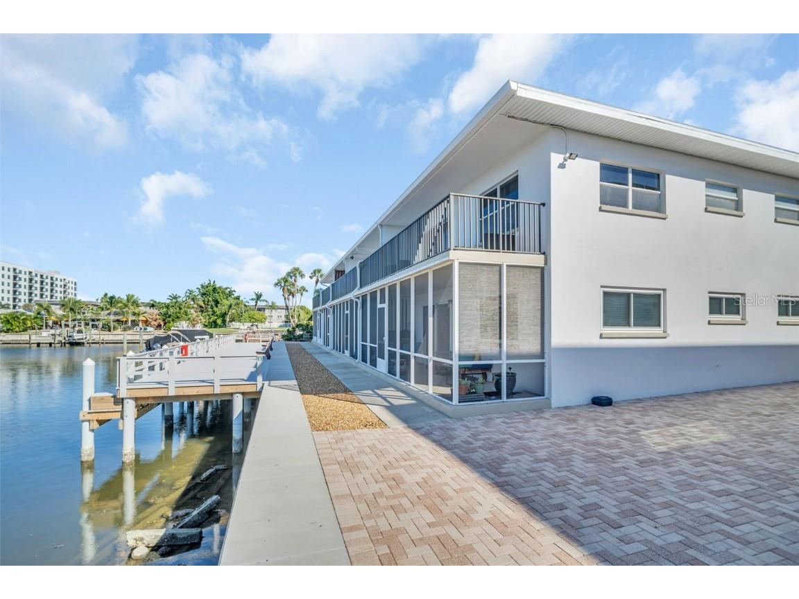 3753 46th Avenue S #6 Saint Petersburg FL 33711 TB8438806 image37