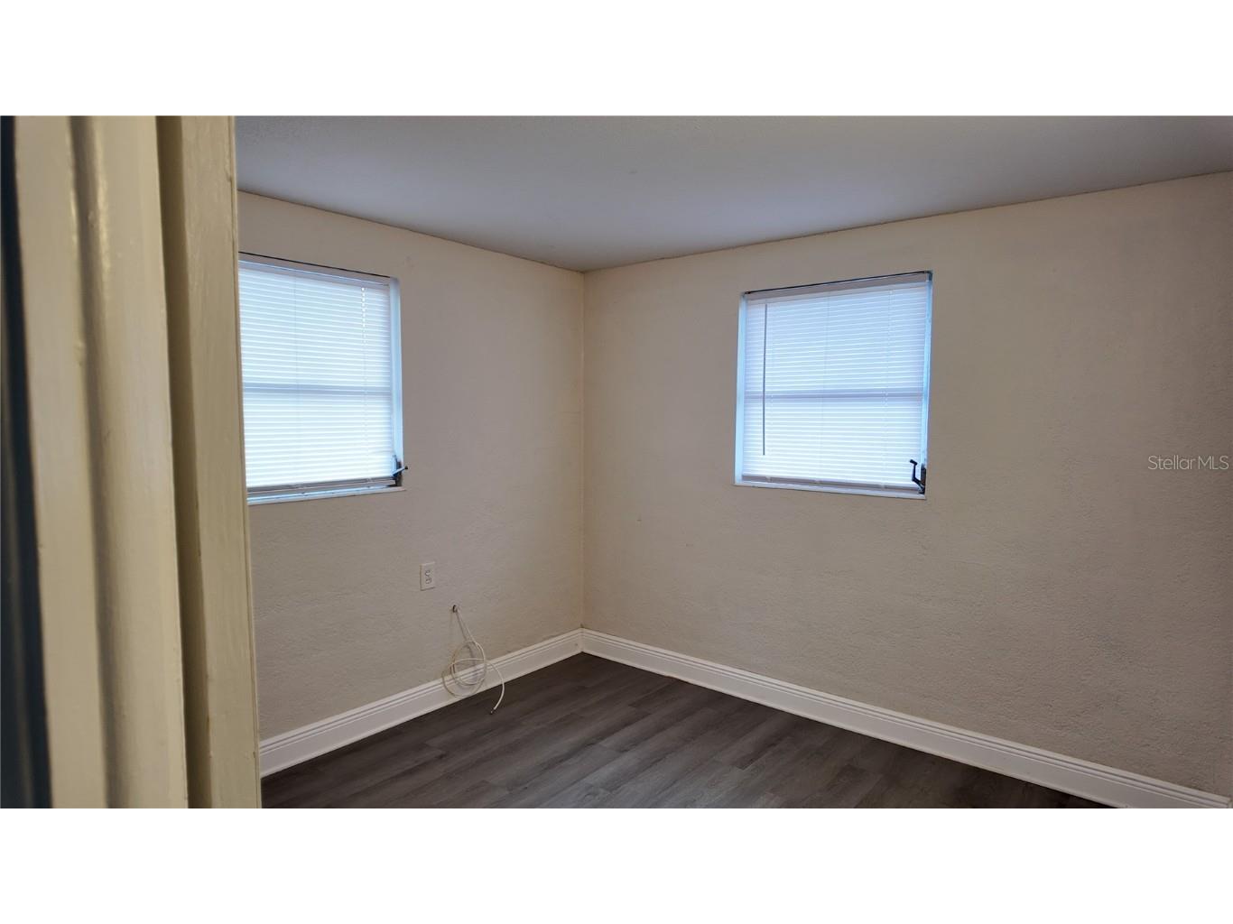 37530 Ferris Avenue Zephyrhills FL 33542 TB8452989 image11