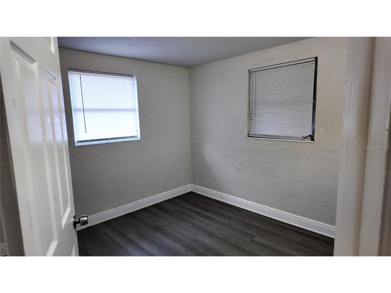 37530 Ferris Avenue Zephyrhills FL 33542 TB8452989 image12