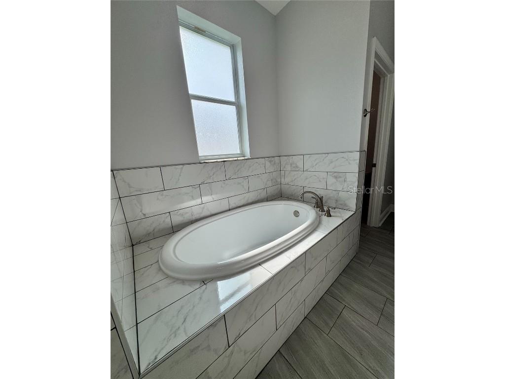 37533 Teri Court Dade City FL 33525 TB8379684 image57