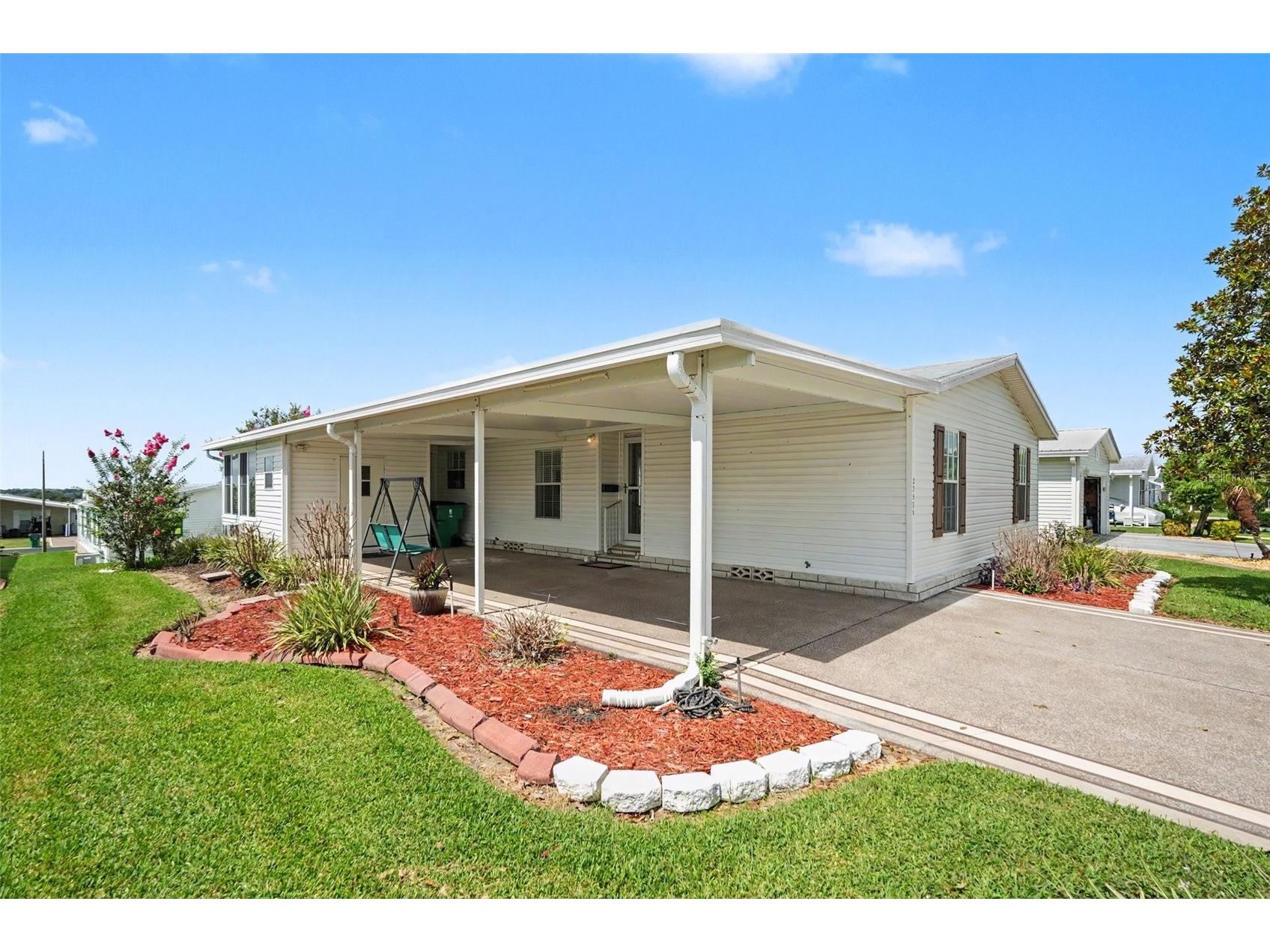 37536 Gill Avenue Zephyrhills FL 33541 O6416679 image1