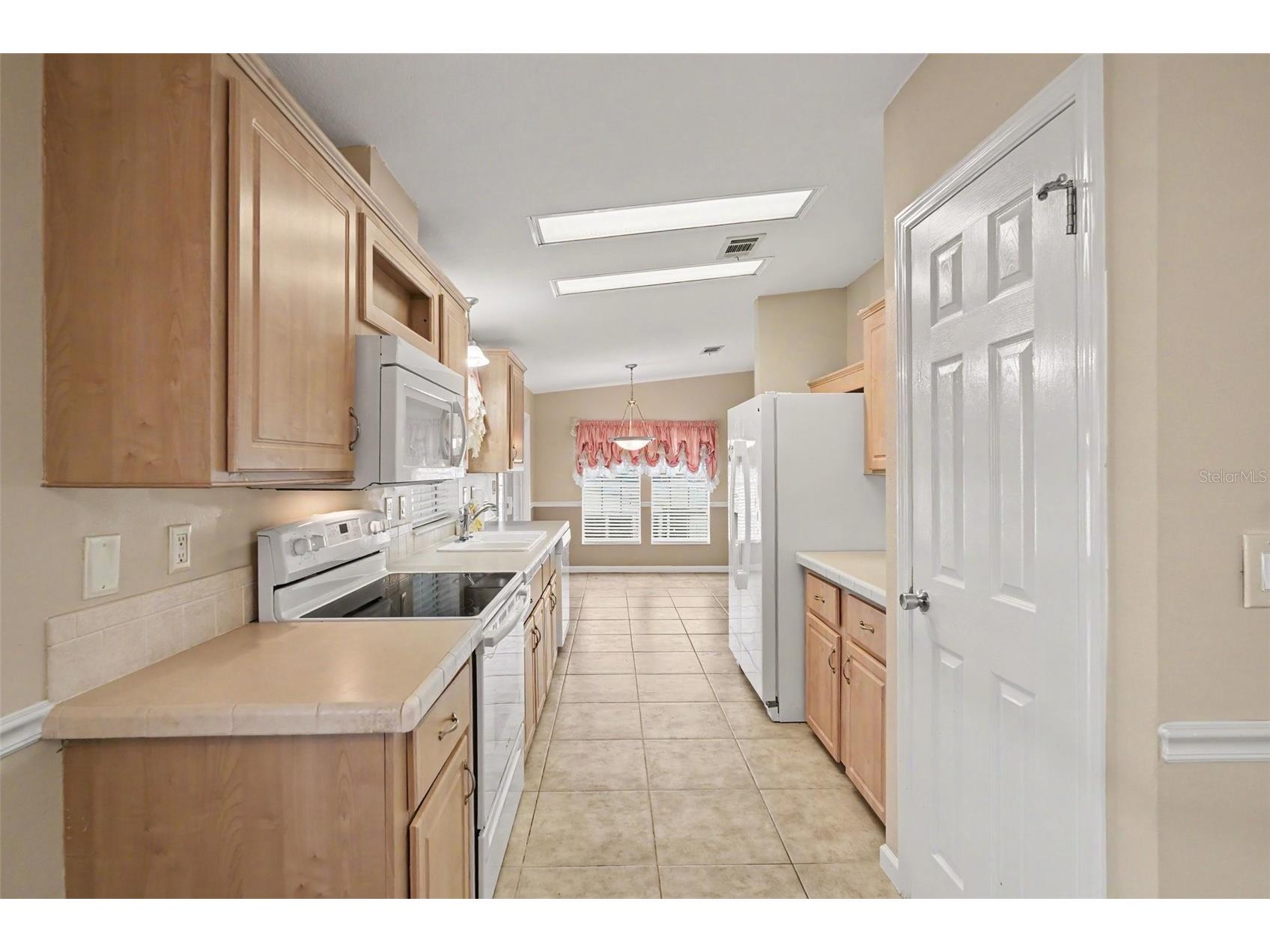 37536 Gill Avenue Zephyrhills FL 33541 O6416679 image9