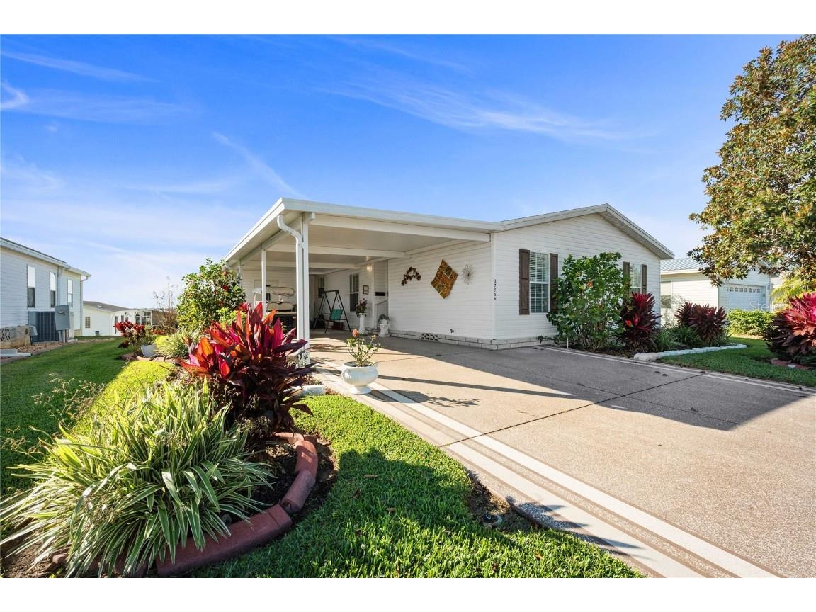 37536 Gill Avenue Zephyrhills FL 33541 TB8457810 image2