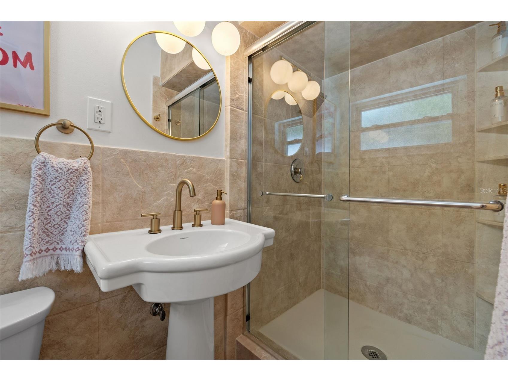 3755 Beach Drive SE Saint Petersburg FL 33705 A4690820 image19