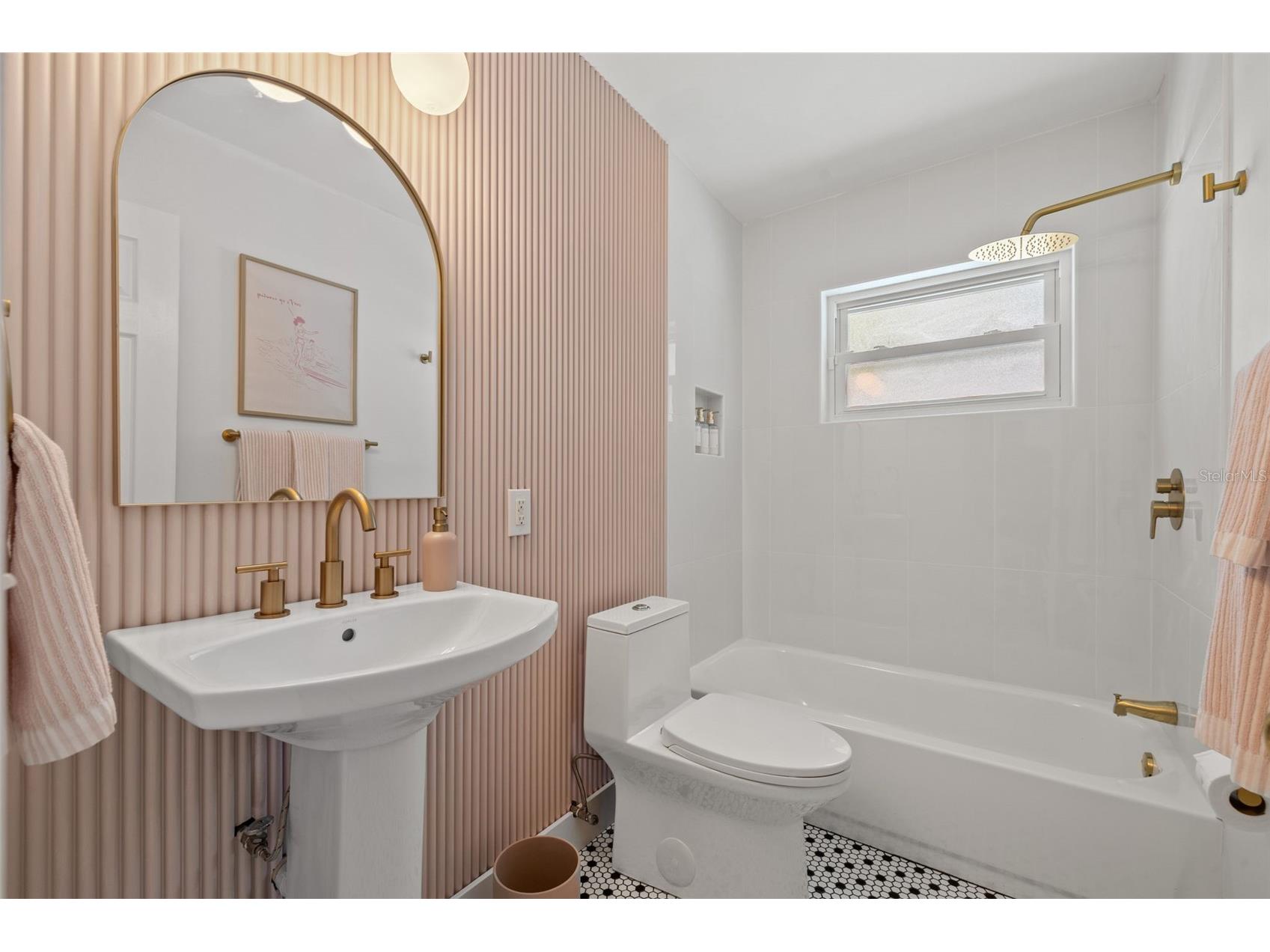 3755 Beach Drive SE Saint Petersburg FL 33705 A4690820 image24