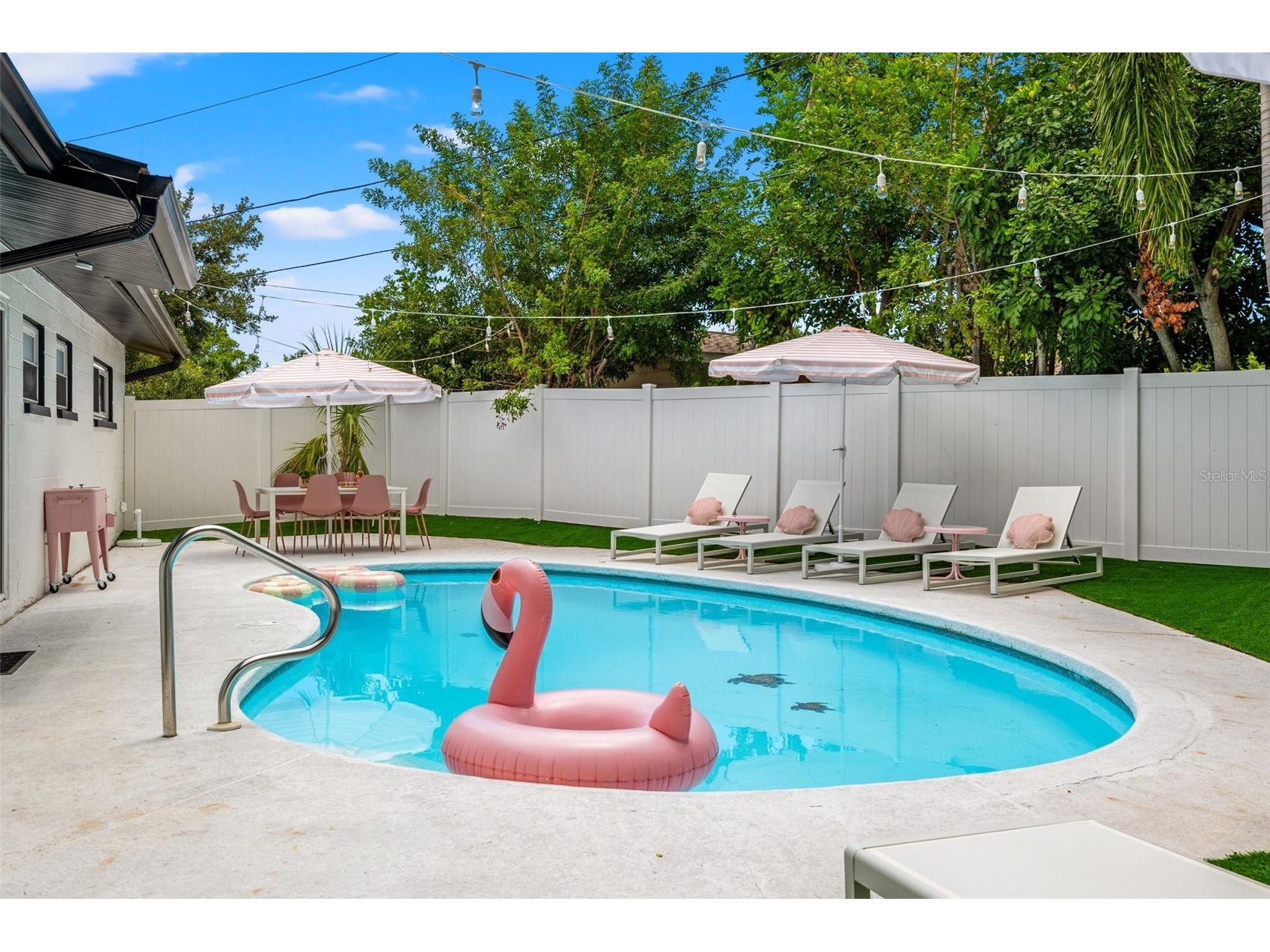 3755 Beach Drive SE Saint Petersburg FL 33705 A4690820 image32