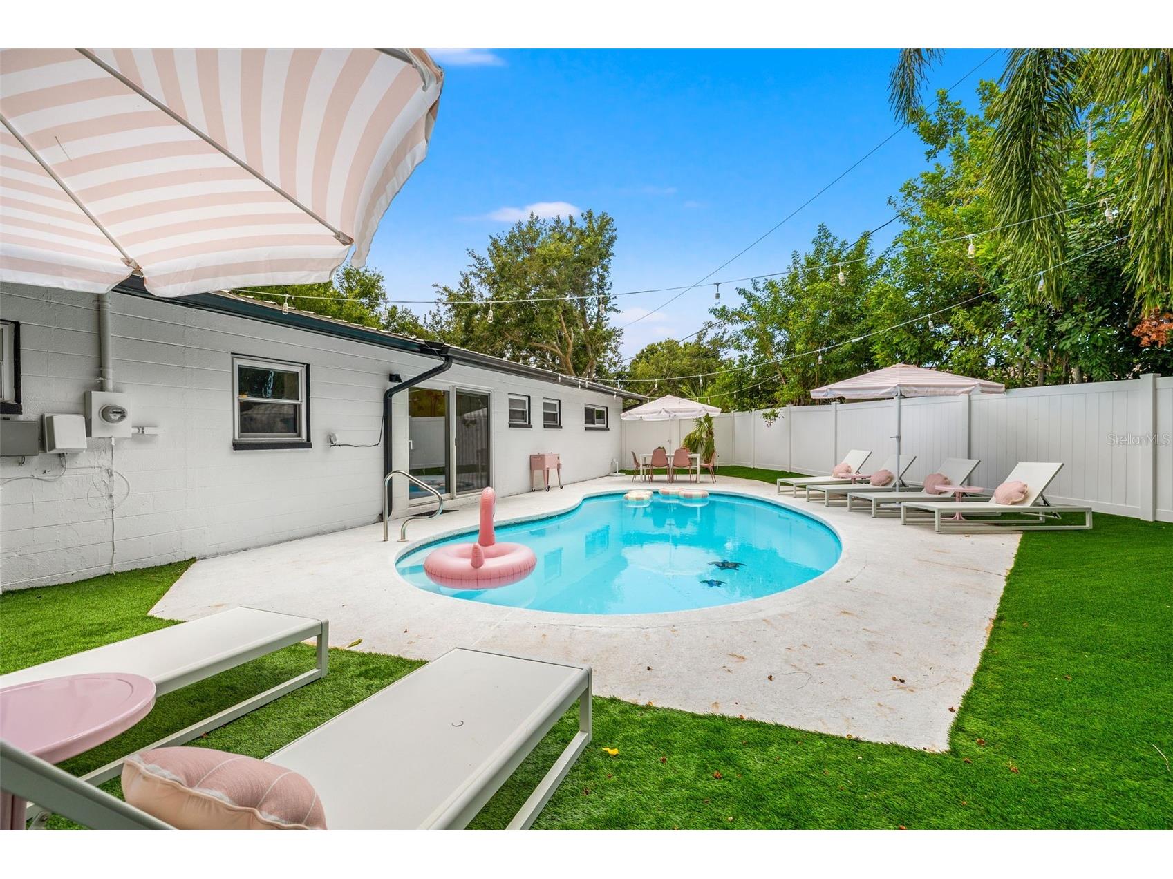 3755 Beach Drive SE Saint Petersburg FL 33705 A4690820 image33