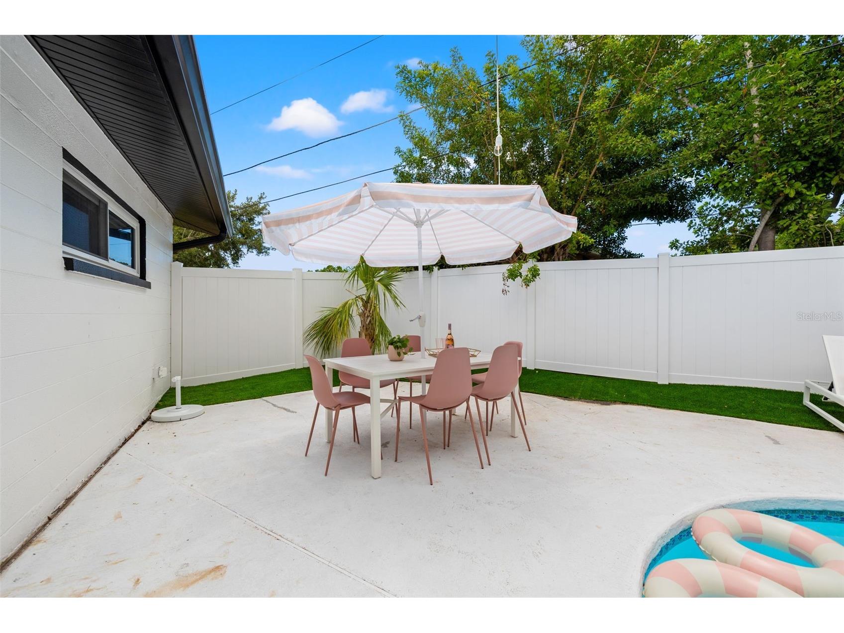 3755 Beach Drive SE Saint Petersburg FL 33705 A4690820 image36