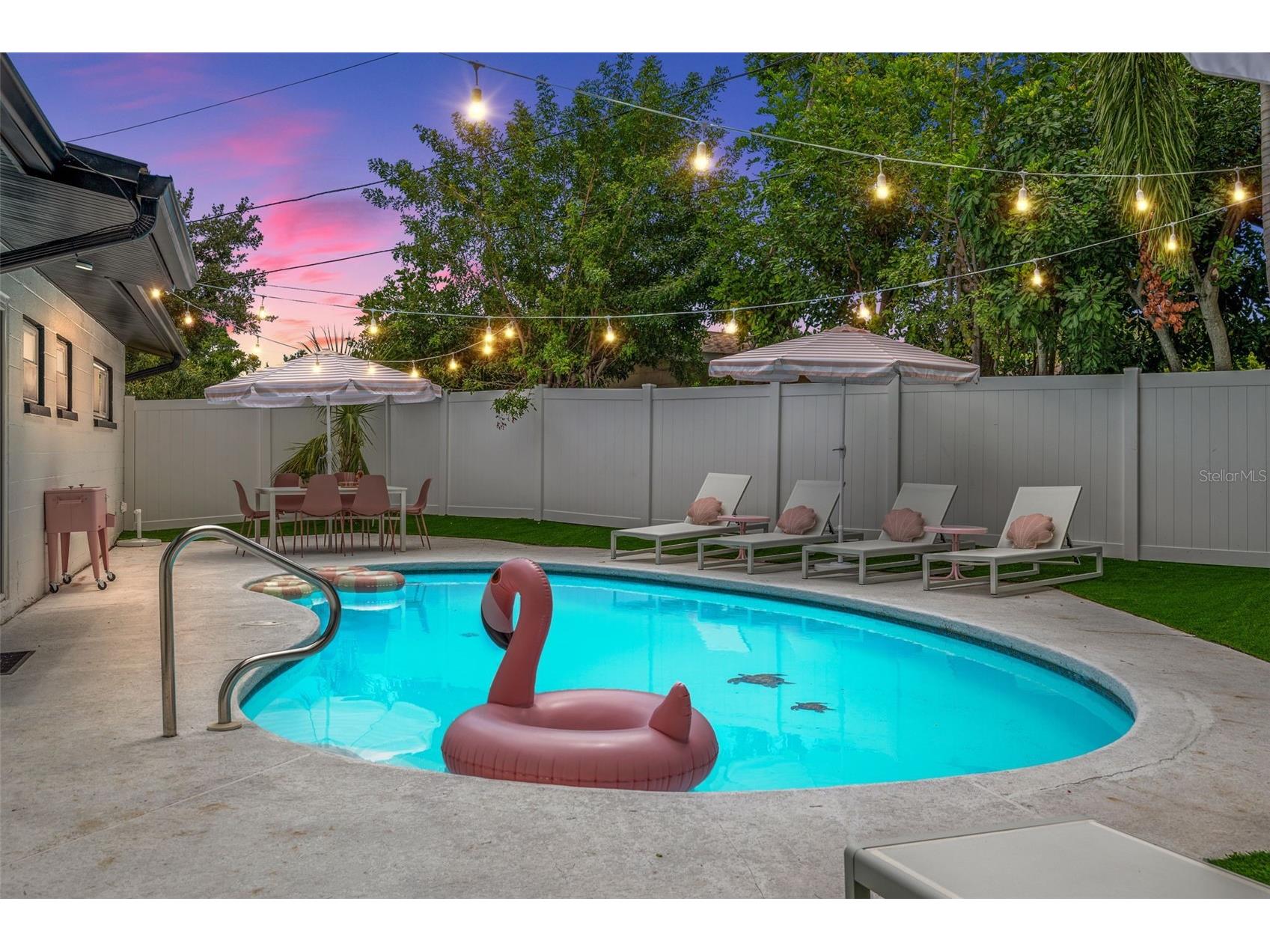 3755 Beach Drive SE Saint Petersburg FL 33705 A4690820 image37
