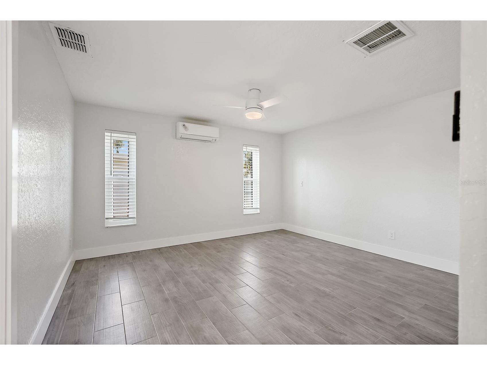 3755 Belle Vista Drive E Saint Pete Beach FL 33706 TB8483227 image15