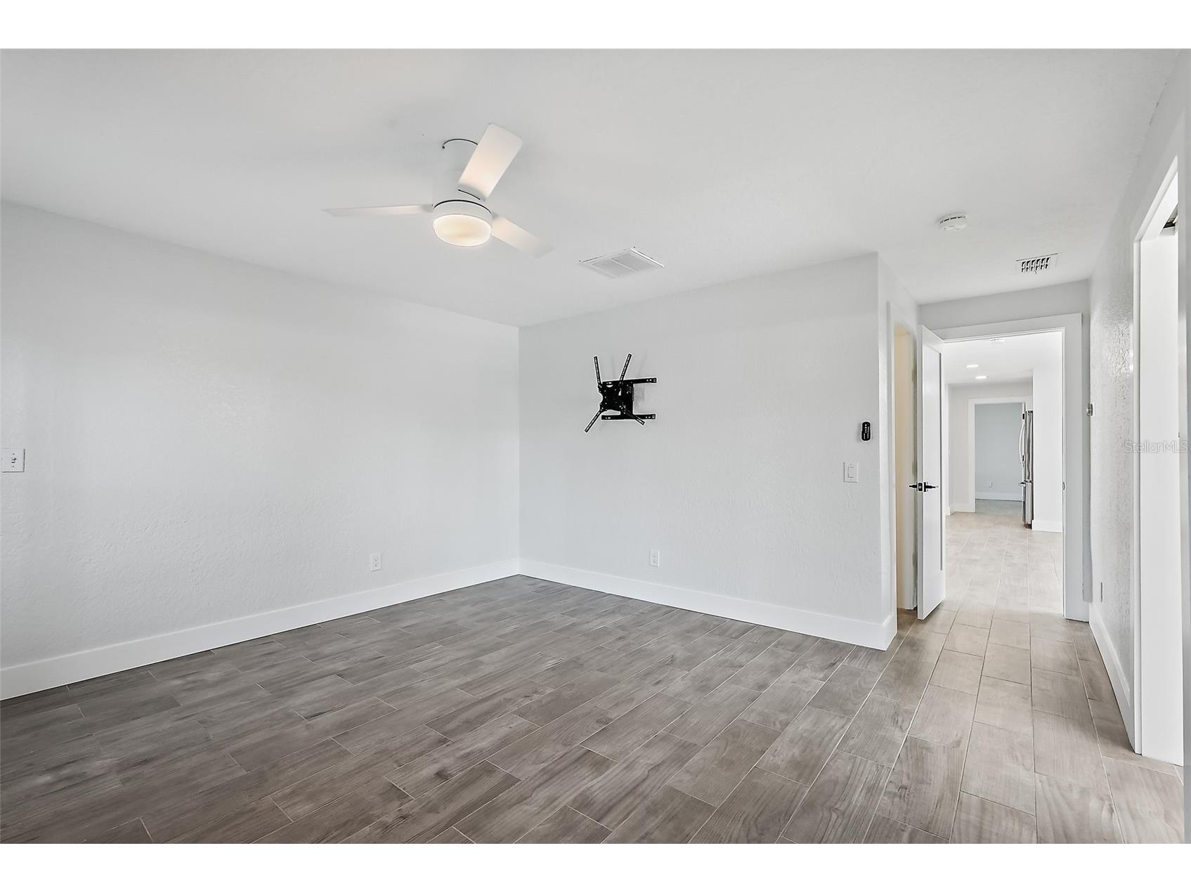 3755 Belle Vista Drive E Saint Pete Beach FL 33706 TB8483227 image17
