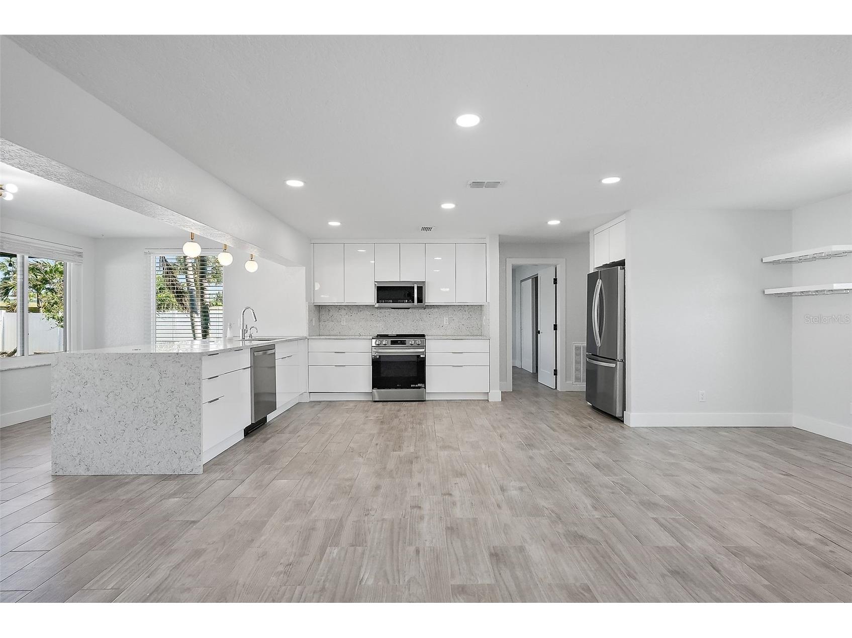 3755 Belle Vista Drive E Saint Pete Beach FL 33706 TB8483227 image7