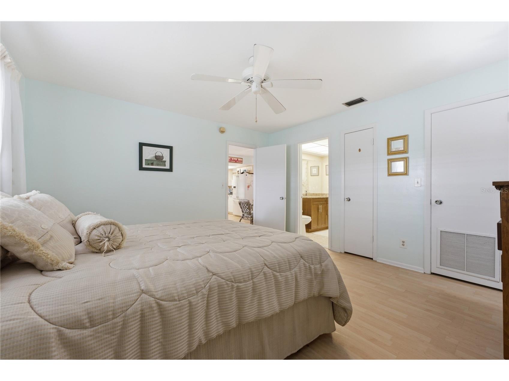 3755 S School Avenue #41 Sarasota FL 34239 A4691238 image12