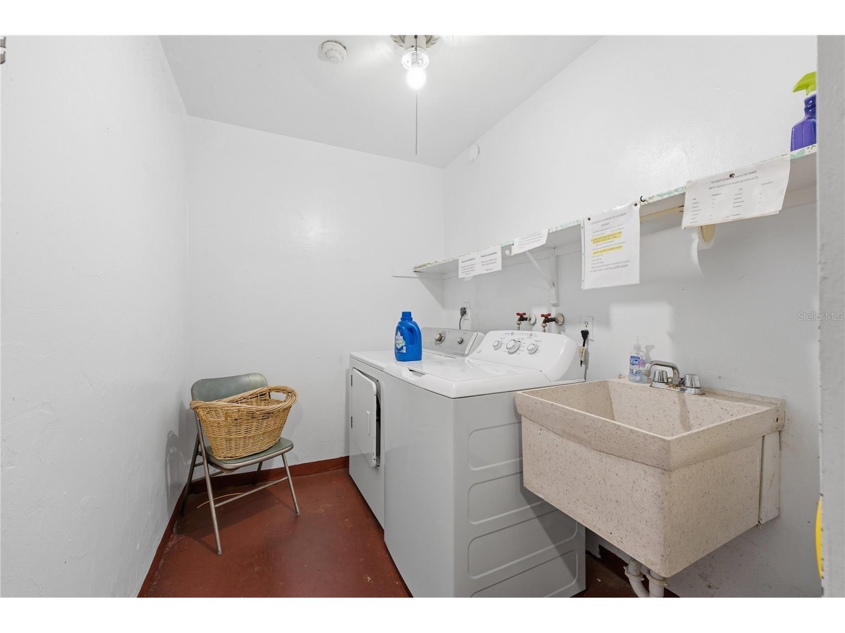 3755 S School Avenue #41 Sarasota FL 34239 A4691238 image27
